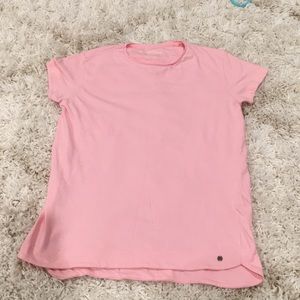 Pink t shirt